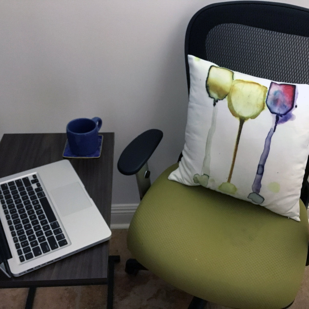 Cheers Trio Square Tea-Printed Pillow Cover - Teascarf Brooklyn