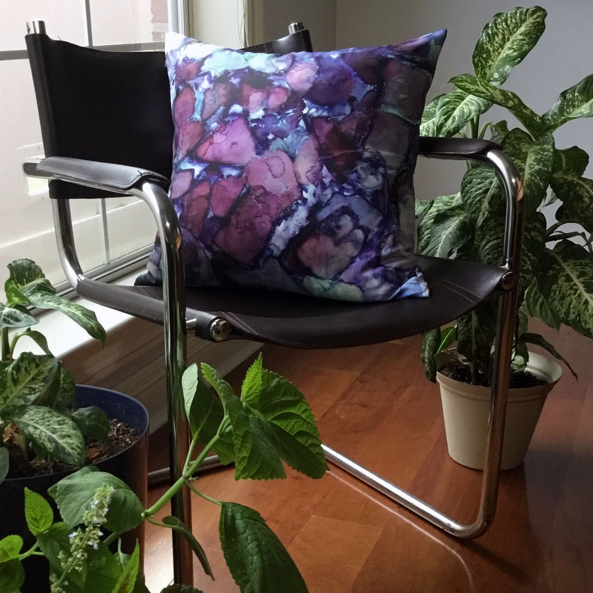Garnet Square Tea-Printed Pillow Cover - Teascarf Brooklyn
