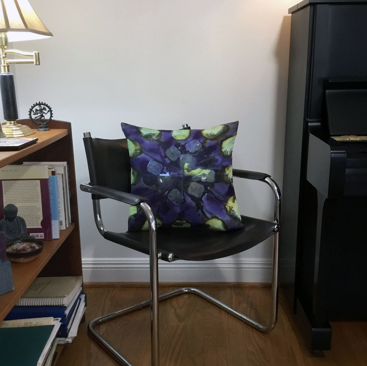 Radiant Purple Square Tea-Printed Pillow Cover - Teascarf Brooklyn